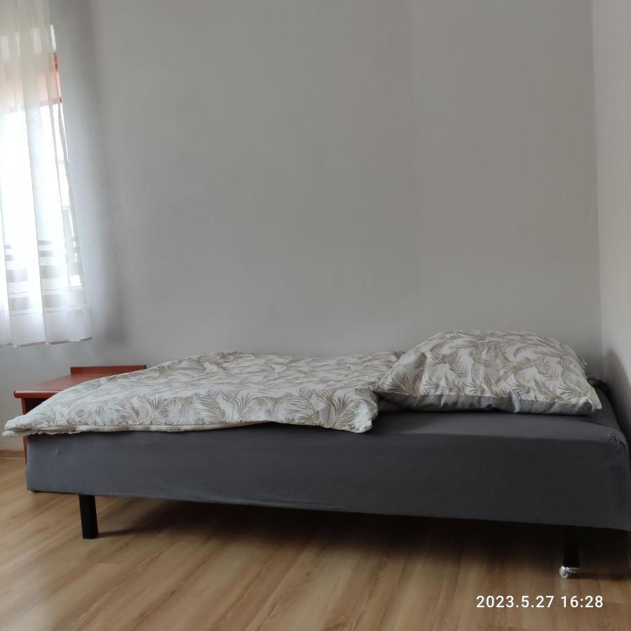 Apartament Pod Lipa Kłodzko Esterno foto